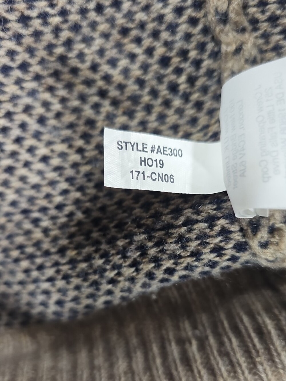 J.Crew Mens Merino Wool Blend Birdseye Crewneck Sweater Tan Navy AE300 Small - Picture 6 of 8